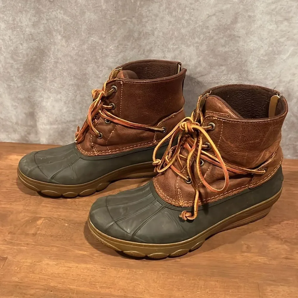Sperry gently worn